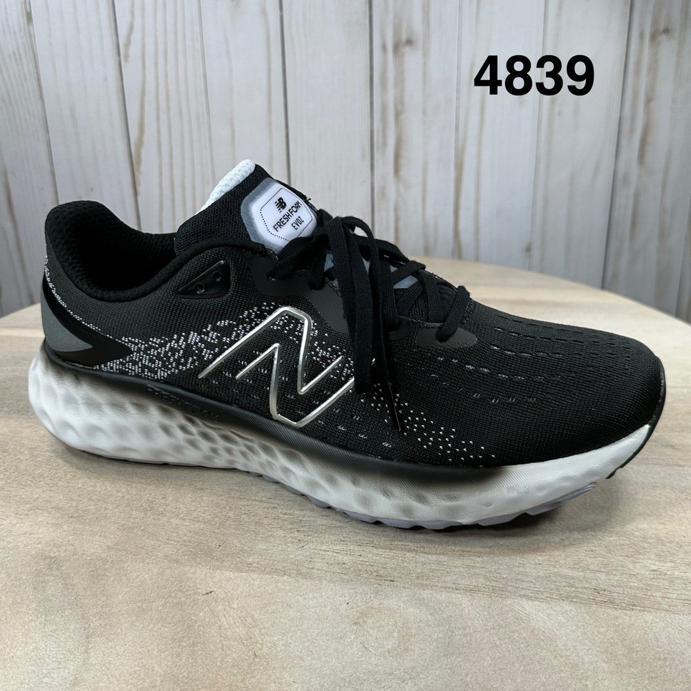 New Balance Fresh Foam Evoz v2 Womens Running Shoes Black White WEVOZLK2 Size 11